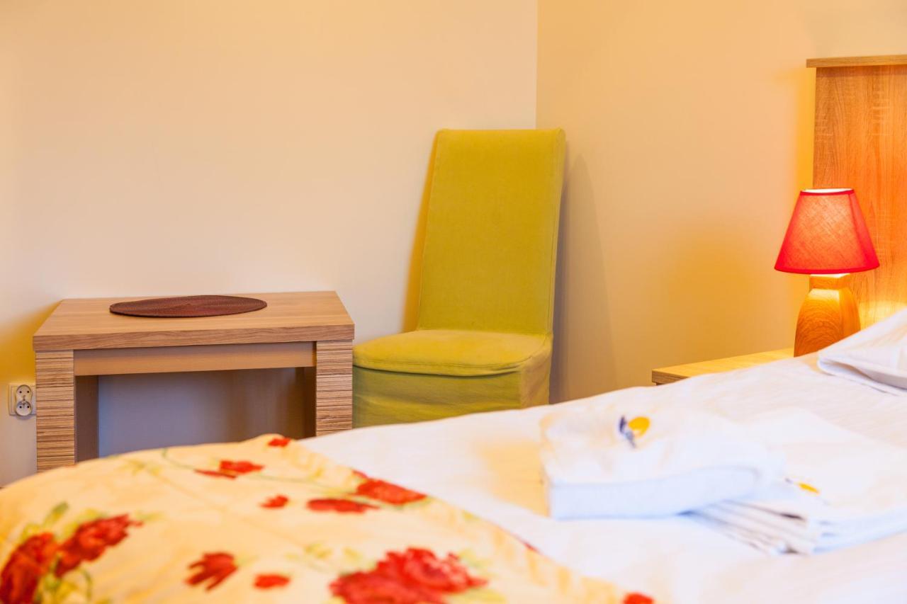 Sloneczny Port Bed & Breakfast